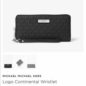 Michael kors logo continental wallet